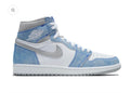 Jordan 1 Retro “Hyper Royal”